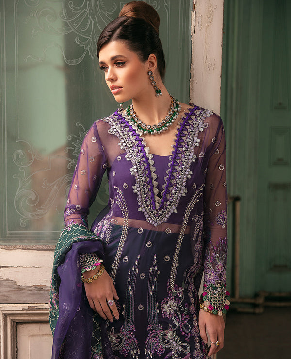 Republic WomensWear Embroidered Organza Suits Unstitched 3 Piece RW21WU D-07 (Pensee) - Luxury Formals Collection